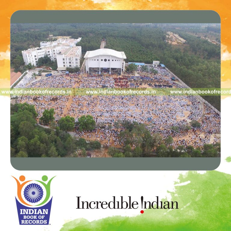 maximum number of people brushing teeth simultaneously for Indian Book of Records