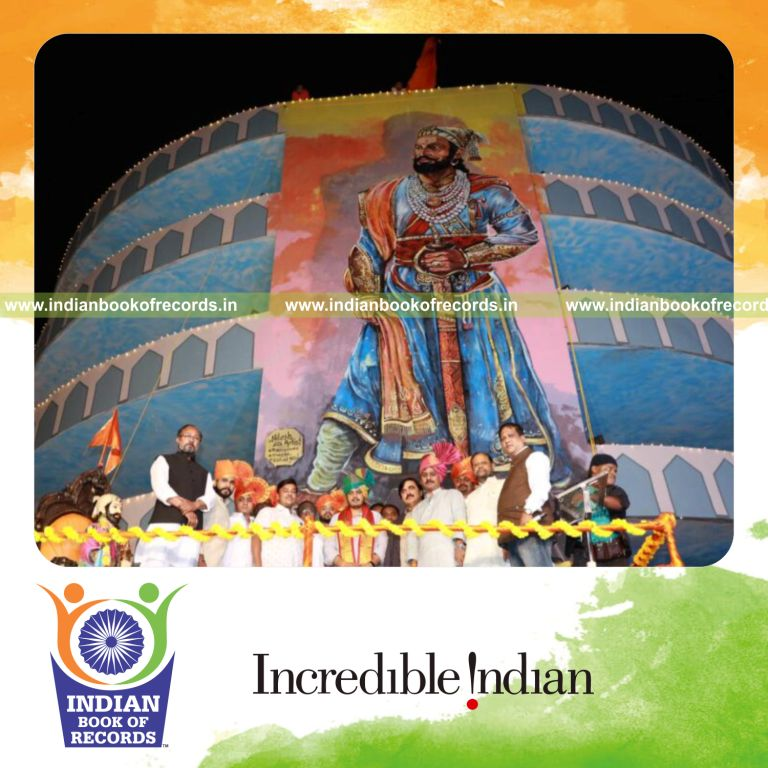 Large-scale wall mural portraying Chhatrapati Shivaji Maharaj recognized by Indian Book of Records