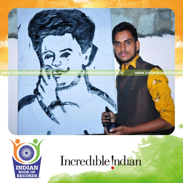 Rapid finger painting creating a portrait of Chandra Shekhar Azad recognized by Indian Book of Records