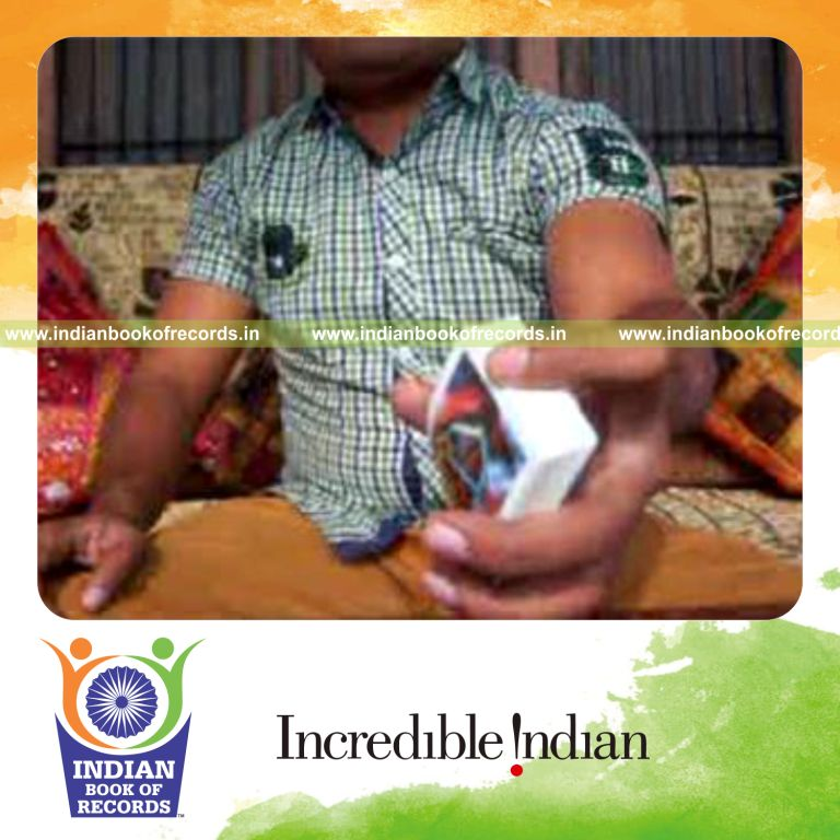 individual performing revolution 2 and three packet cuts quickly for record in Indian Book of Records