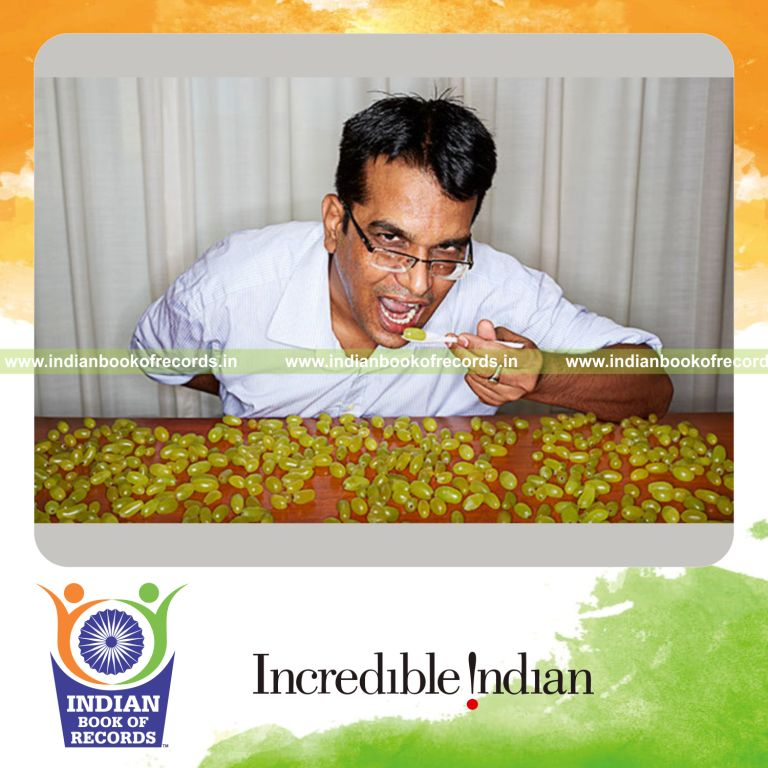 maximum grapes eaten in one minute for Indian Book of Records