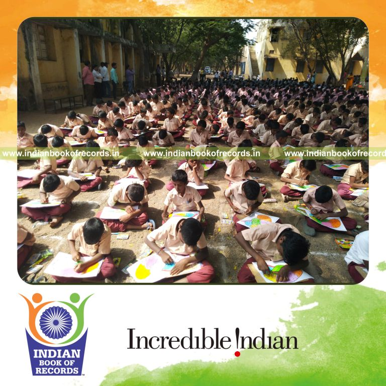 participants colouring human brain diagram simultaneously for Indian Book of Records