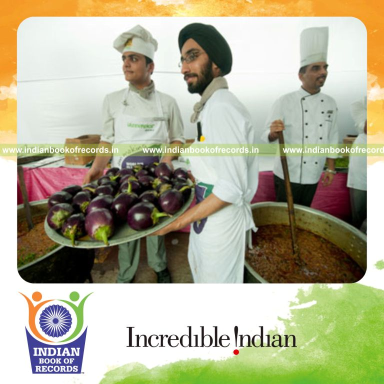 large quantity of baigan bharta prepared for record in Indian Book of Records