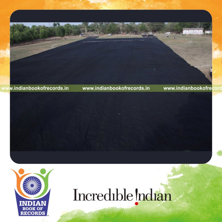 largest dress created for Indian Book of Records