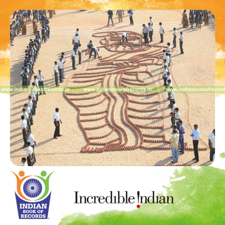 large mosaic artwork created using pots for record in Indian Book of Records