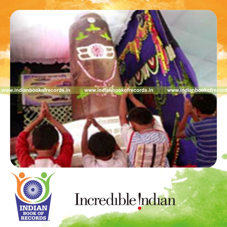 large shivling structure made using chocolates for record in Indian Book of Records