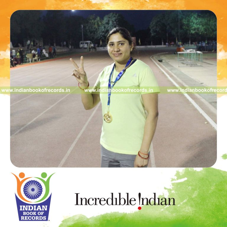 individual female achieving longest distance in hammer throw for record in Indian Book of Records