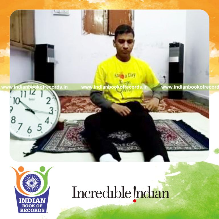 individual holding lotus yoga pose for longest time for record in Indian Book of Records