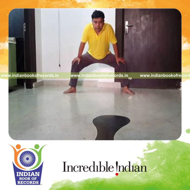 individual holding sumo pose for longest duration for record in Indian Book of Records