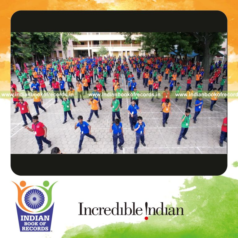 Huge group taking part in an aerobics session together at the same time recognized by Indian Book of Records