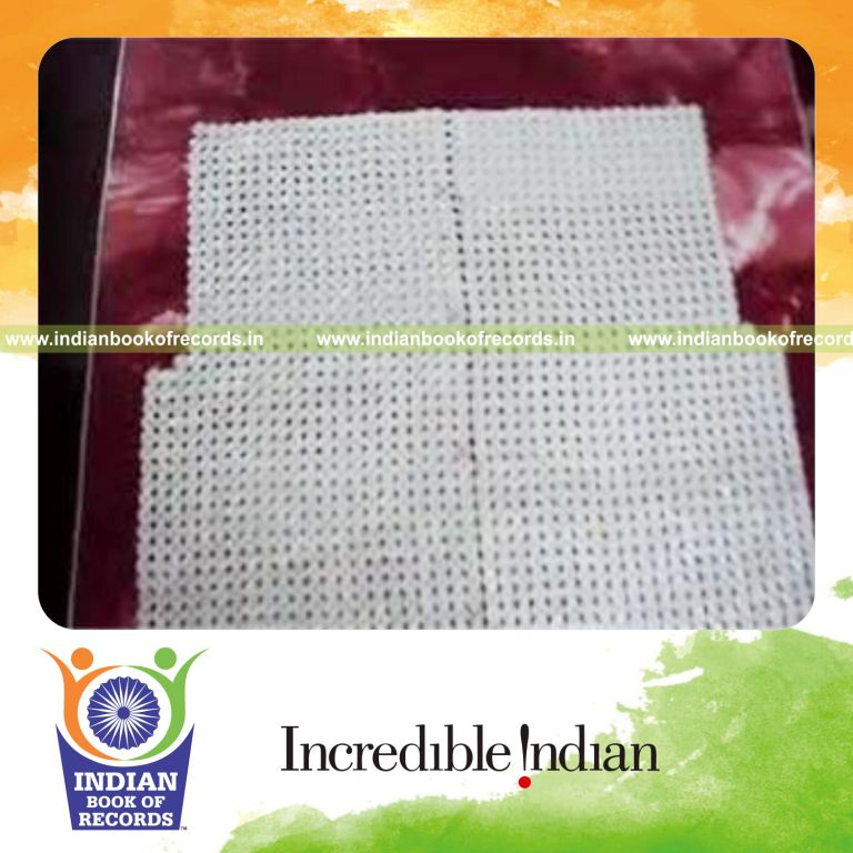maximum number of buttons used to make a vest for record in Indian Book of Records
