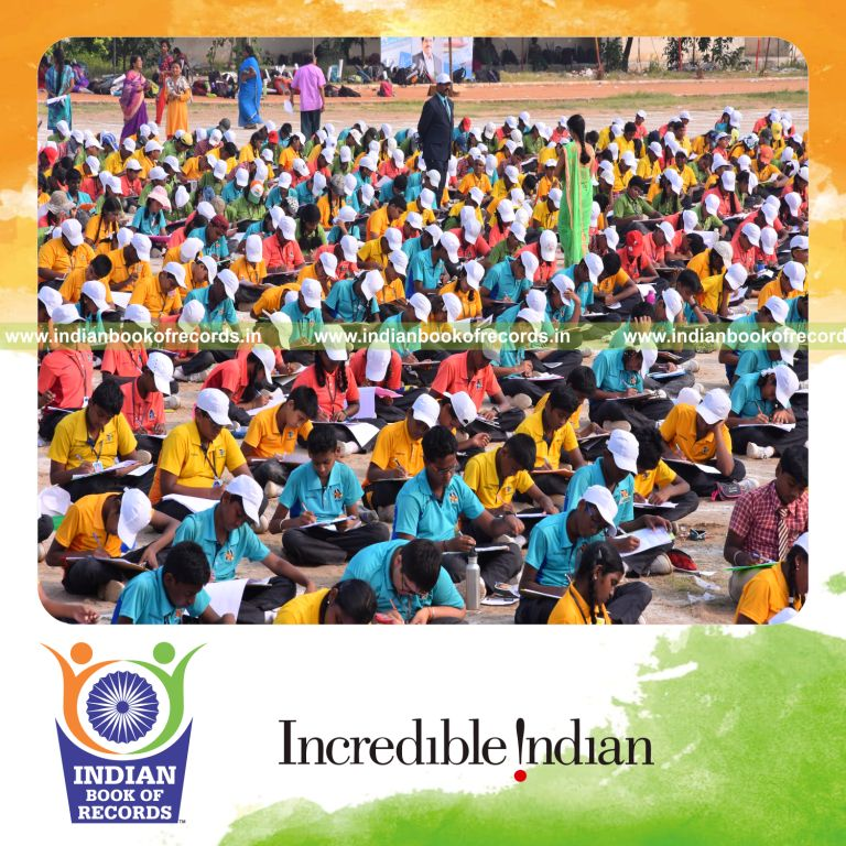 participants writing physics laws simultaneously at single venue for Indian Book of Records