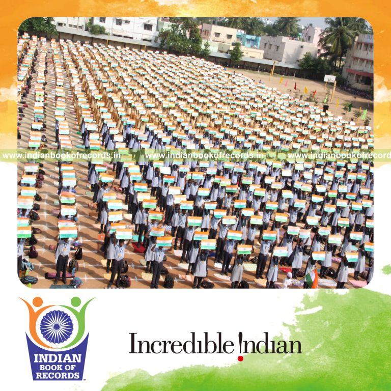 group coloring indian national flag simultaneously for Indian Book of Records