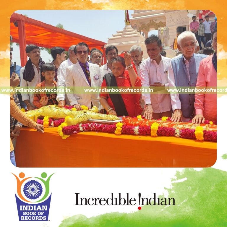 Large replica of a traditional talwar sword showcased for a record recognized by Indian Book of Records