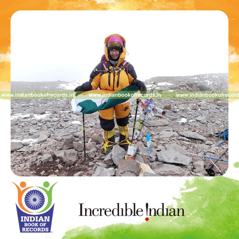 a young girl successfully reaching the summit of mount aconcagua at a very early age for a record in Indian Book of Records